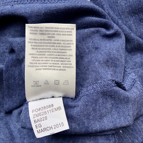 Sleeveless embroidered vneck flowy tank top - Picture 6 of 6